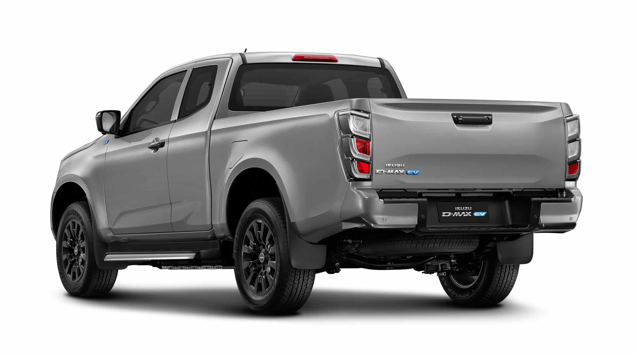 Isuzu D-Max EV gris, pick-up électrique vue arrière avec logos EV et jantes noires.