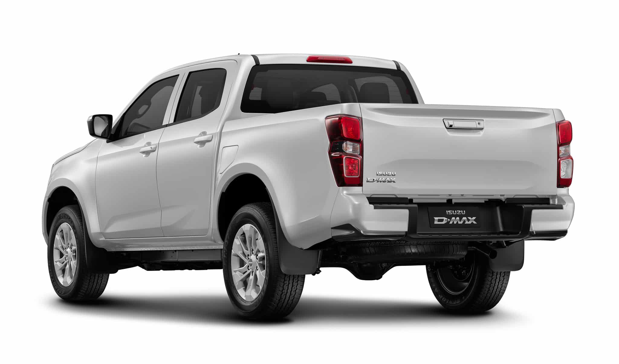 Pickup Isuzu D-MAX blanc, vue arrière trois-quarts, carrosserie moderne sur fond blanc.