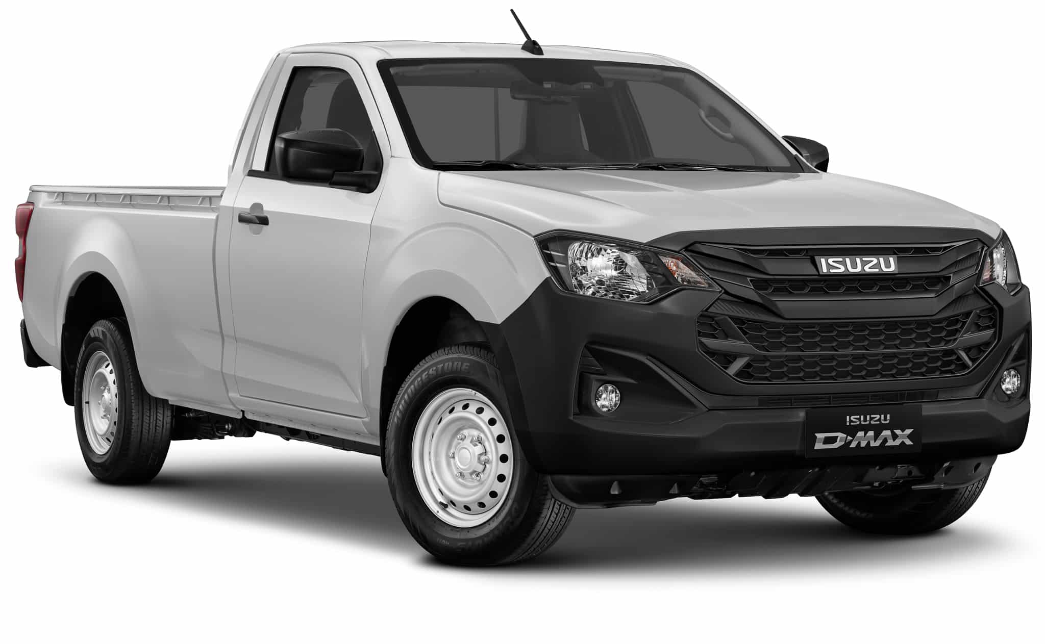 Isuzu D-Max blanc, cabine simple, pare-chocs noir et roues acier. Pick-up utilitaire robuste.